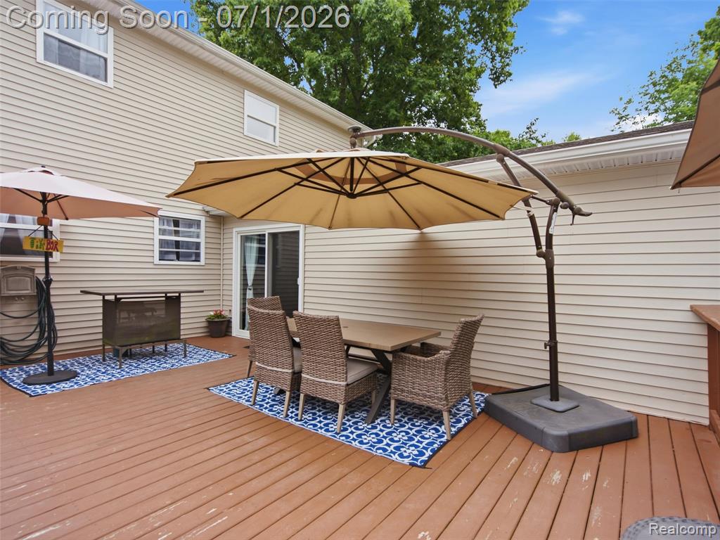 6195 Lake Forest Drive, Grand Blanc, MI 48439 — Photo 35