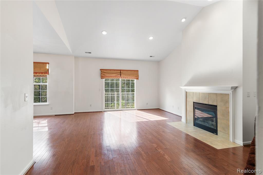 2065 Pinecroft Drive, Canton, MI 48188 — Photo 7
