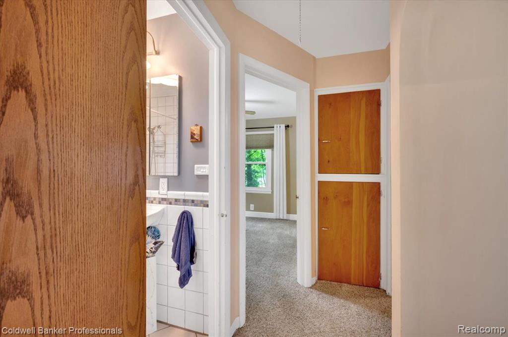 2064 Miles Road, Lapeer, MI 48446 — Photo 17