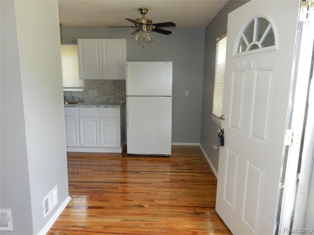 6342 Harold Street, Taylor, MI — Photo 5