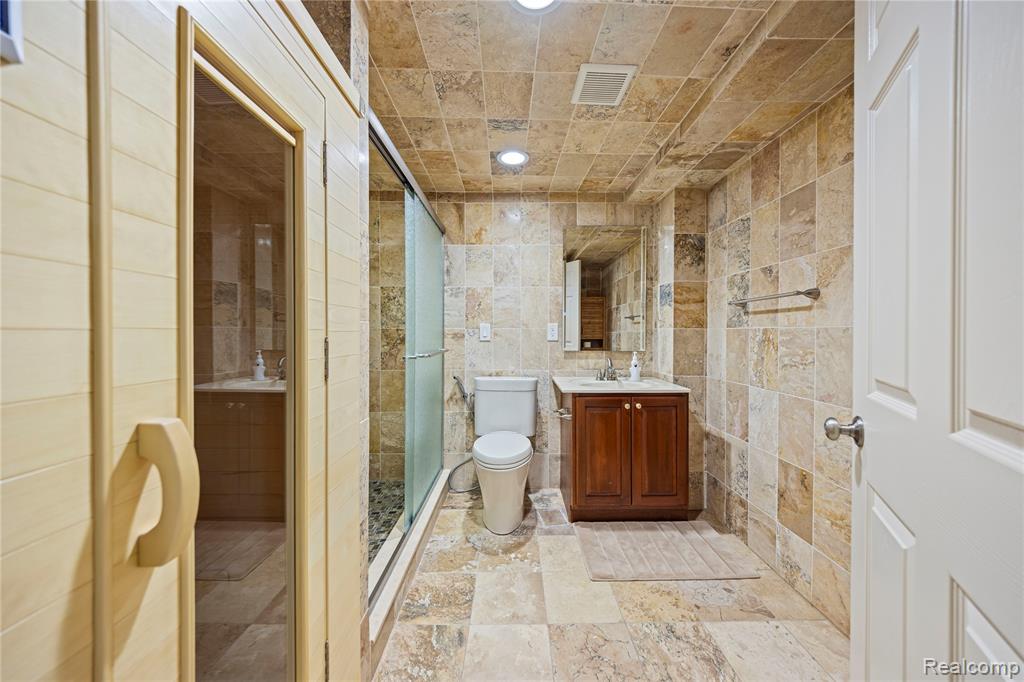 50045 E Fellows Creek Court, Plymouth, MI 48170 — Photo 65