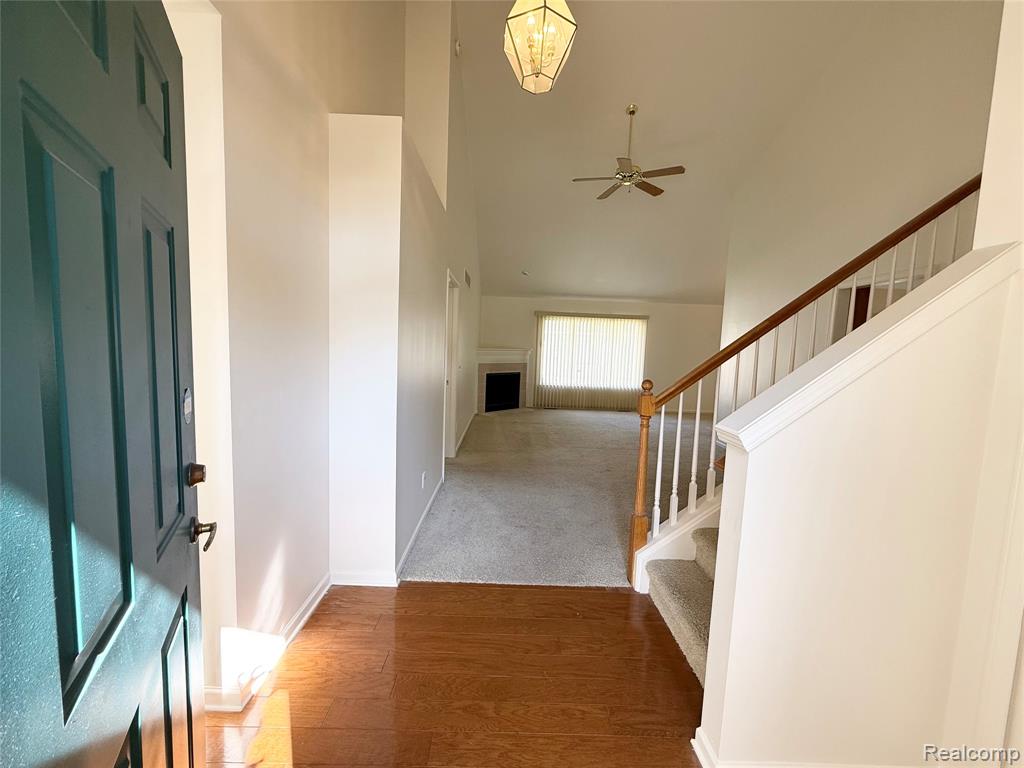 5765 Woodview Drive, Sterling Heights, MI 48314 — Photo 5