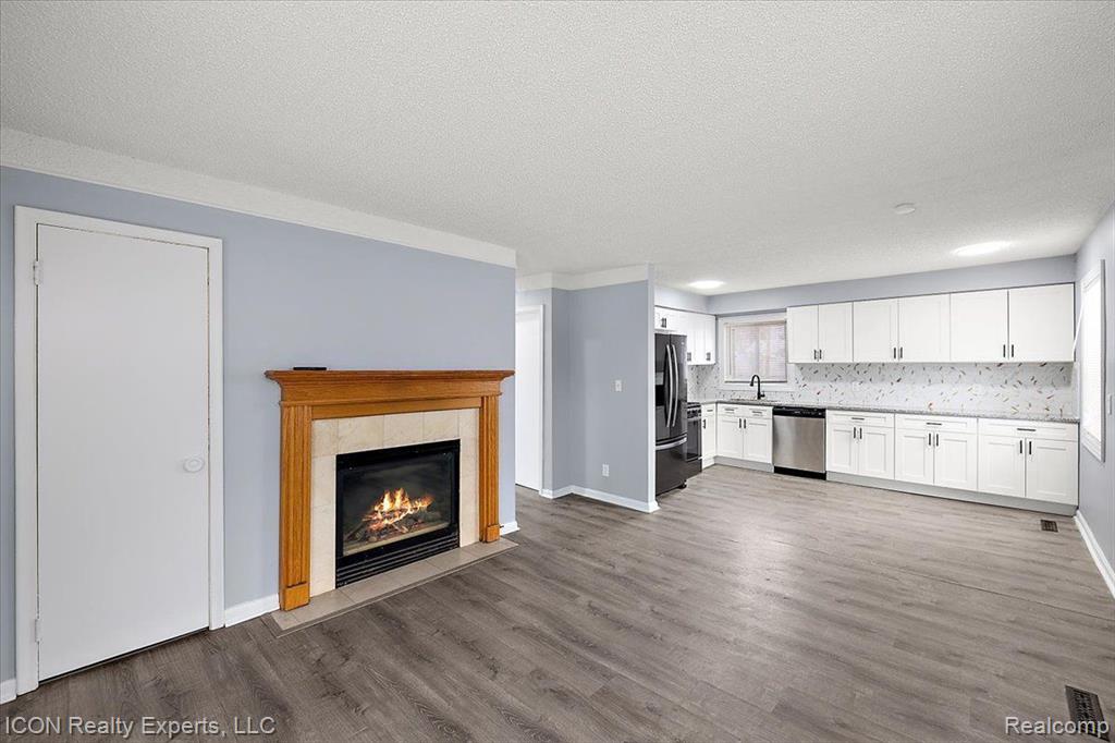 6306 GILMAN Street, Garden City, MI — Photo 13