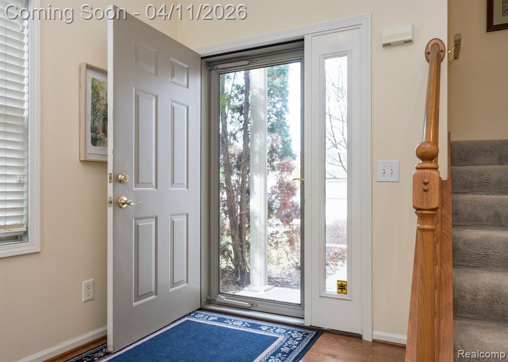282 Stratford Lane, Lake Orion, MI — Photo 6