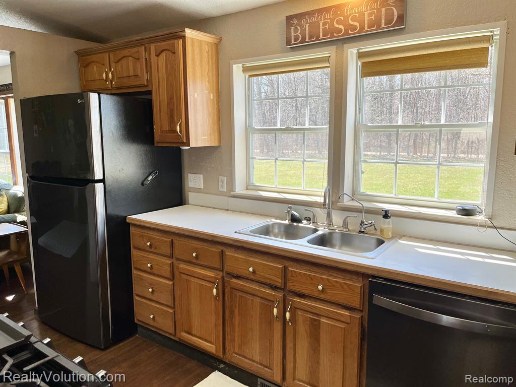 1736 WHEELING Road, Imlay City, MI 48444 — Photo 13