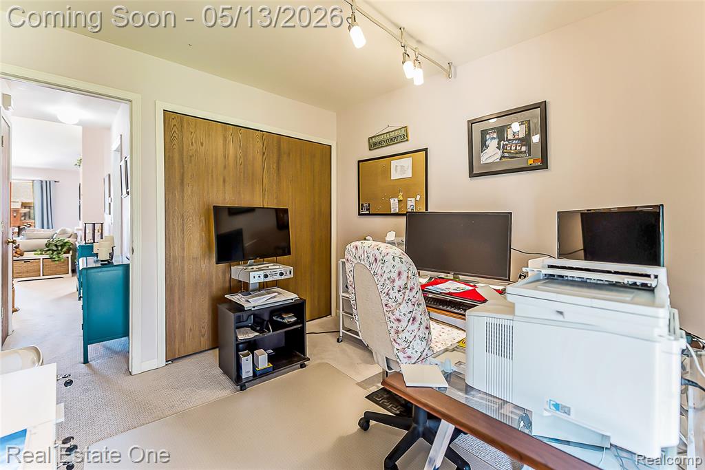61962 YORKTOWN Drive, 2, South Lyon, MI 48178 — Photo 20