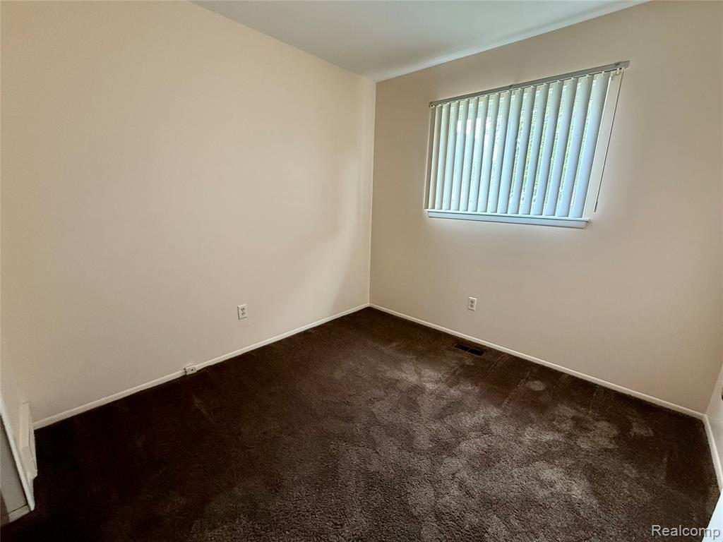 5221 Woodward Street, Wayne, MI 48184 — Photo 12
