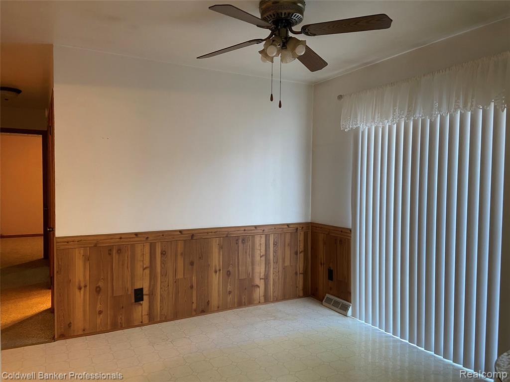 3886 Poit Drive, Lapeer, MI 48446 — Photo 11