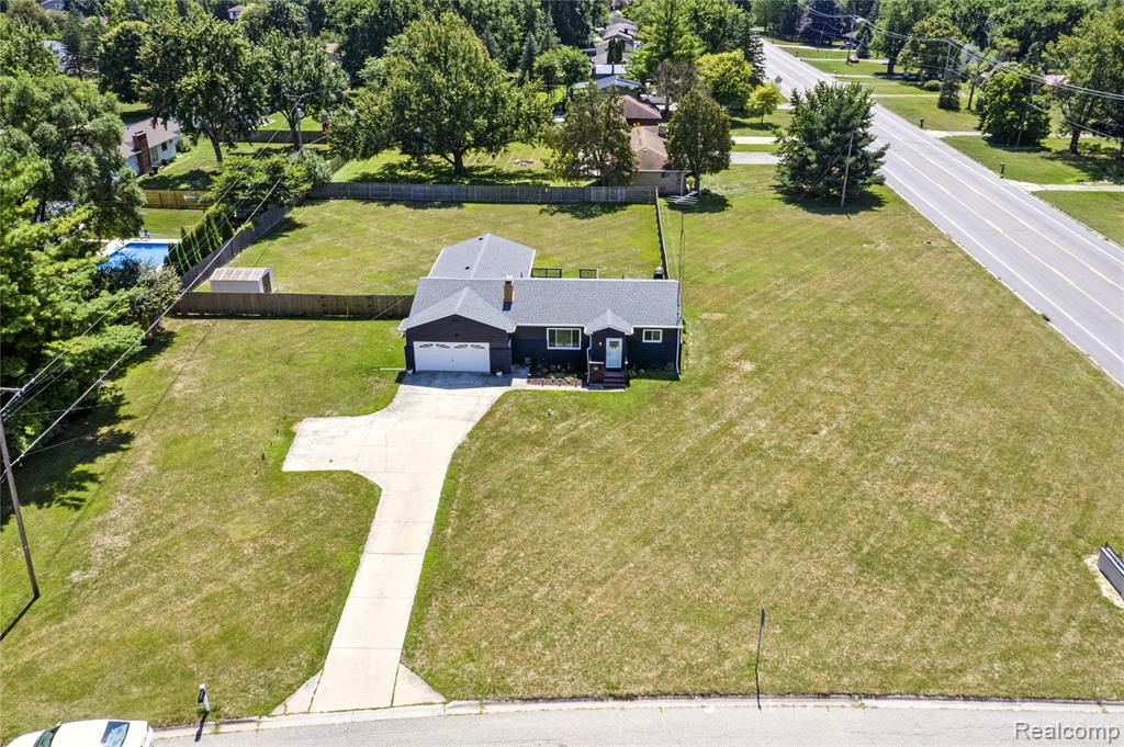 4521 Trapani Lane, Swartz Creek, MI 48473 — Photo 46