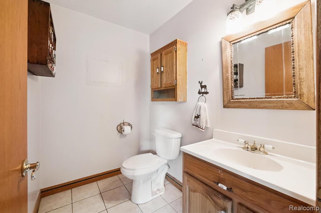 4851 Fox Chapel Drive, Dryden, MI 48428 — Photo 17