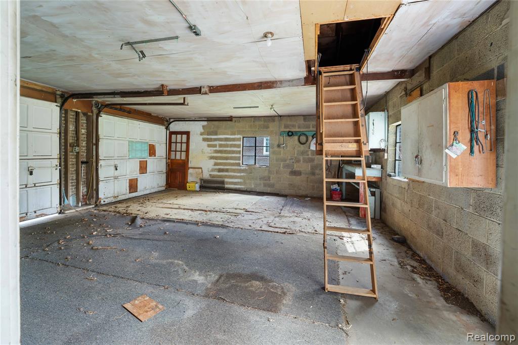 9282 Wayne Road, Romulus, MI 48174 — Photo 17