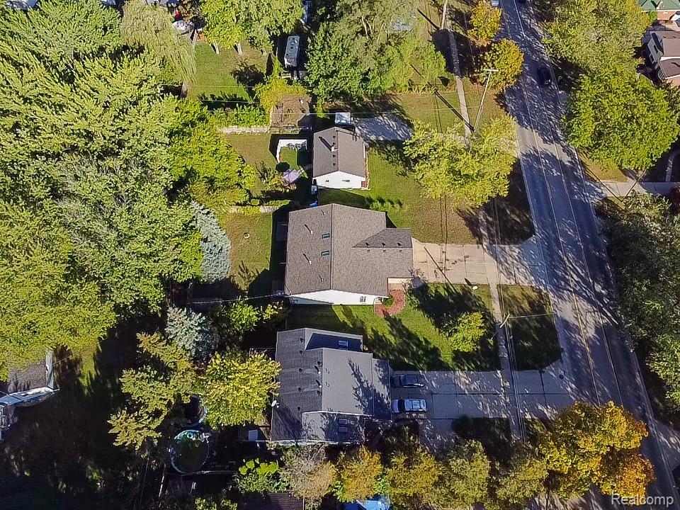 914 North Road, Fenton, MI 48430 — Photo 49