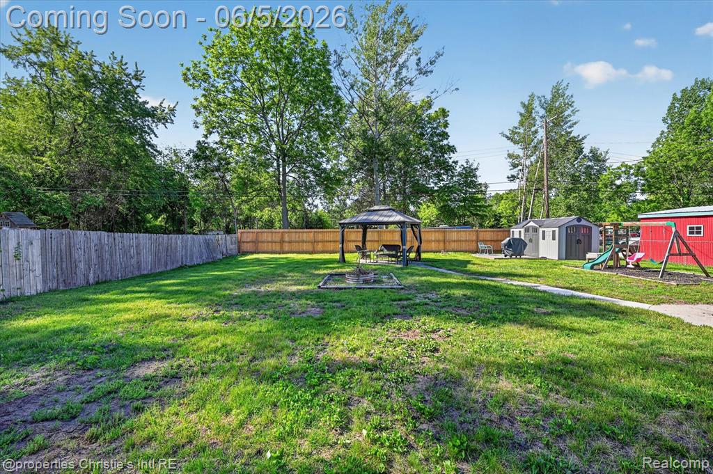 39185 Chase Street, Romulus, MI 48174 — Photo 31