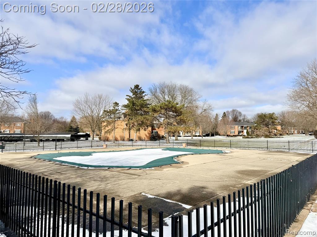 611 E Fox Hills Drive, 36, Bloomfield Hills, MI 48304 — Photo 28