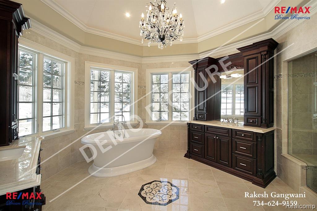 31111 Lahser Road, Beverly Hills, MI 48025 — Photo 11