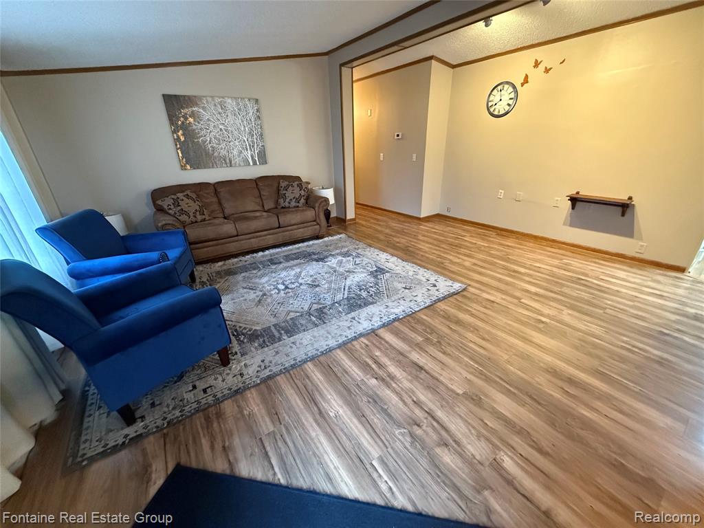 6678 Laramie, Romulus, MI 48174 — Photo 7