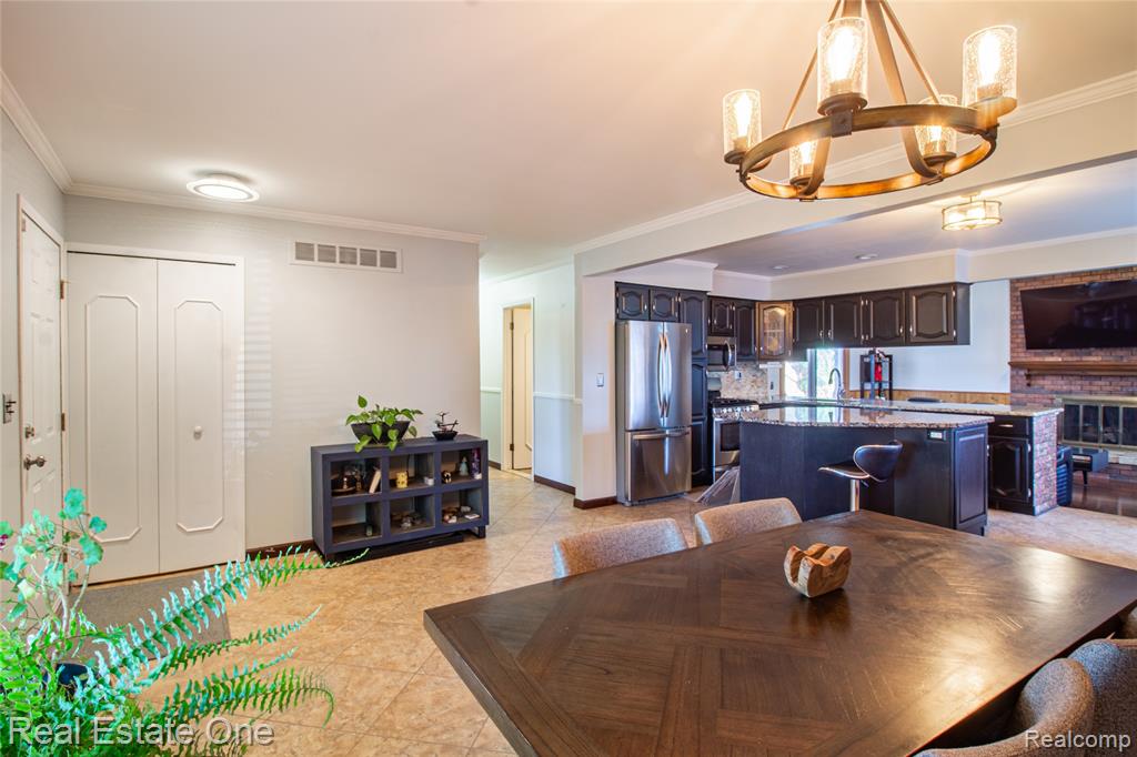 4300 Connie Drive, Sterling Heights, MI 48310 — Photo 5