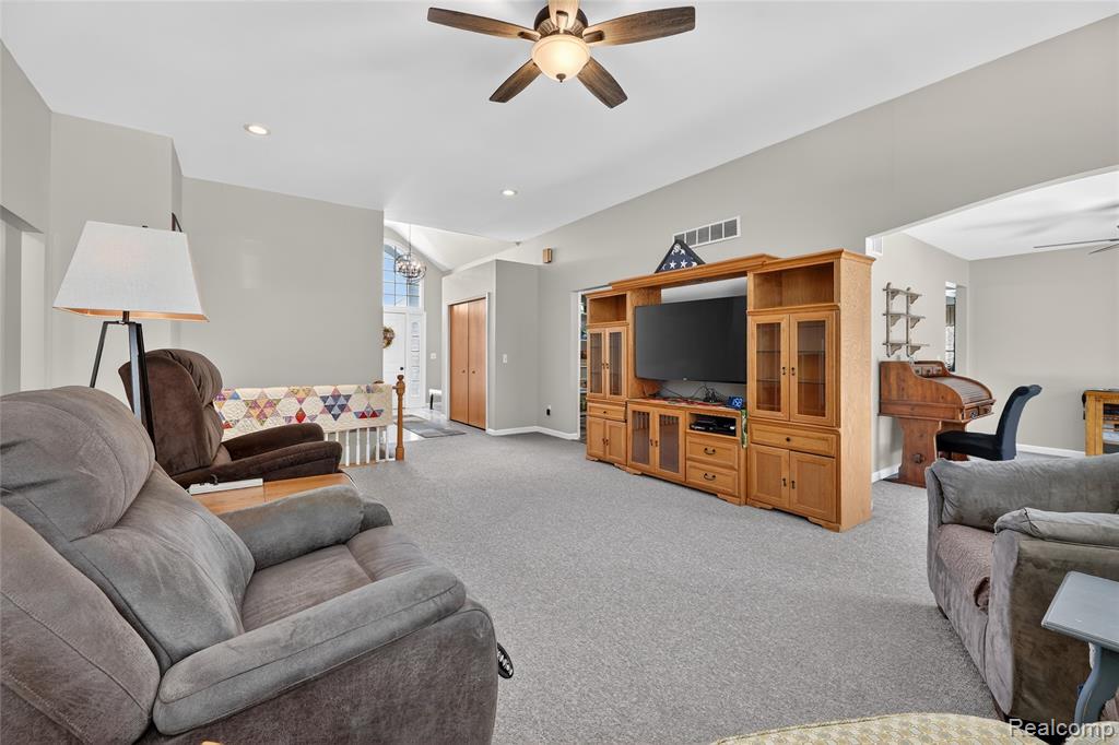 468 Dama View Court, Howell, MI 48855 — Photo 7