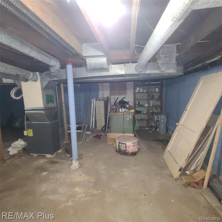 1062 Tremont Avenue, Flint, MI 48505 — Photo 20