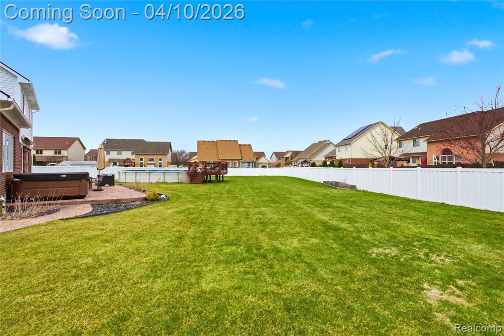 31480 Daisy Court, Rockwood, MI — Photo 41