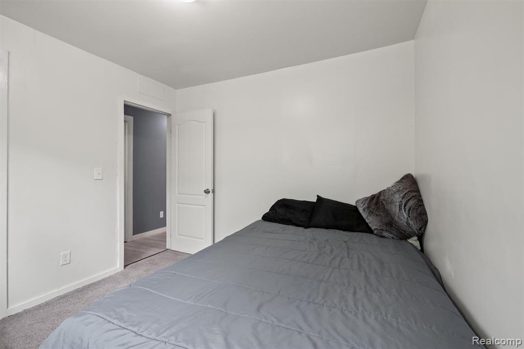 14561 Stout Street, Detroit, MI 48223 — Photo 12
