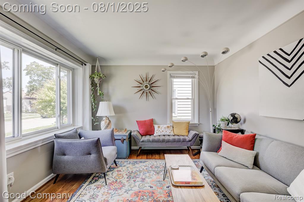 626 E Shevlin Avenue, Hazel Park, MI 48030 — Photo 4
