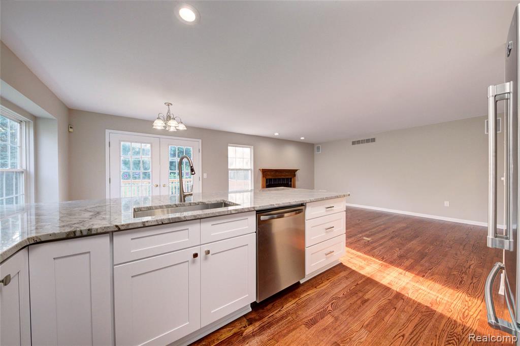 4269 Warrington Drive, Wixom, MI 48393 — Photo 10