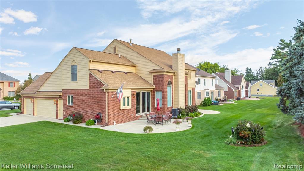 41659 Touchstone Drive, Sterling Heights, MI 48314 — Photo 52