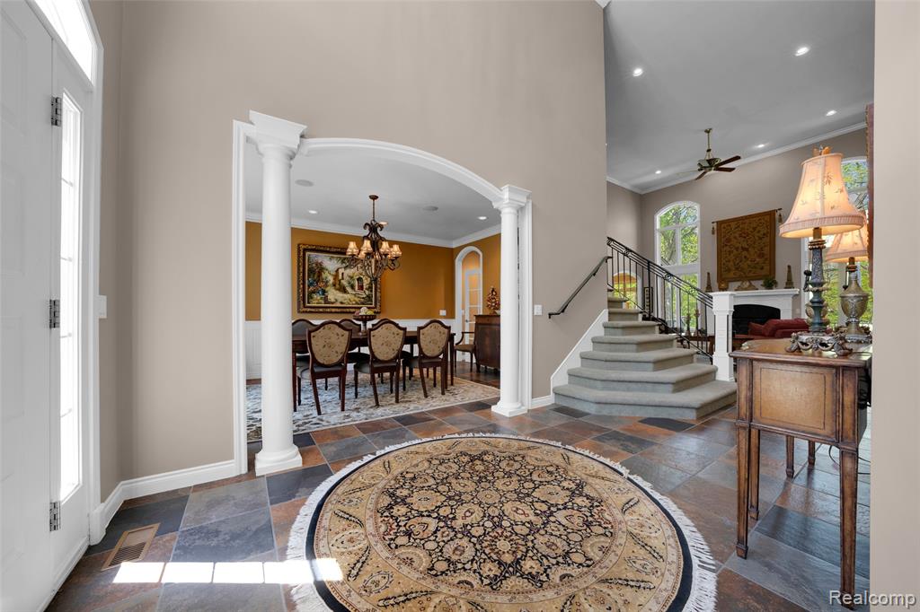 4502 Forest Edge Lane, West Bloomfield, MI 48323 — Photo 7