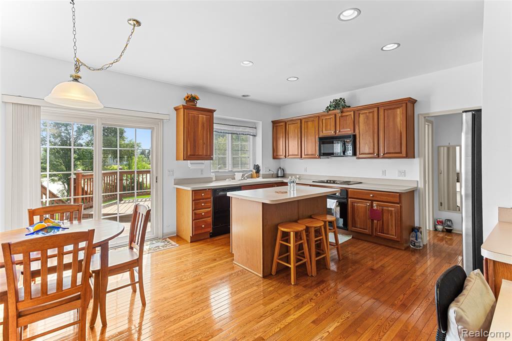 5093 Creekmonte Drive, Rochester, MI 48306 — Photo 15