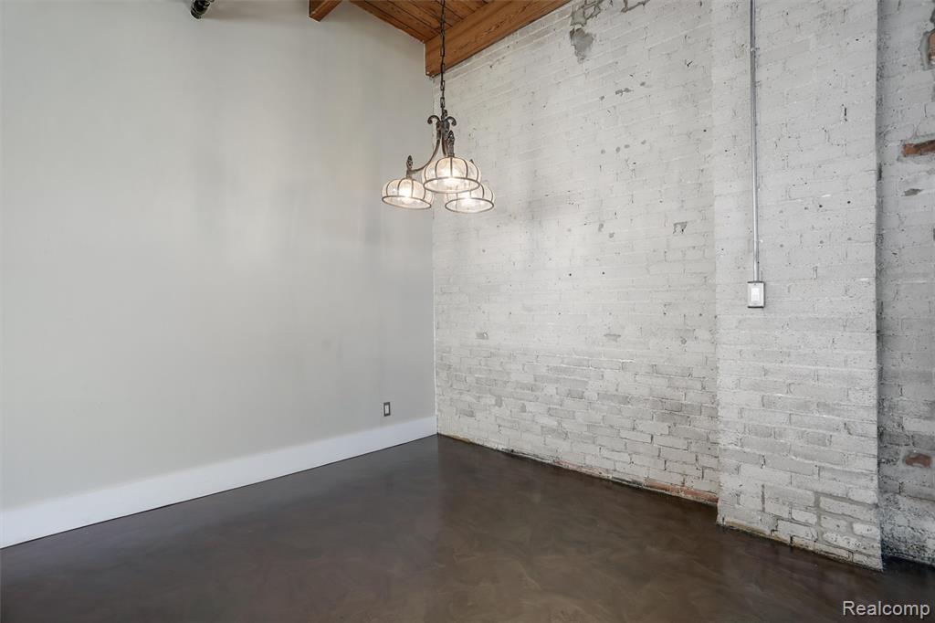 6533 E. JEFFERSON Avenue, Detroit, MI 48207 — Photo 13