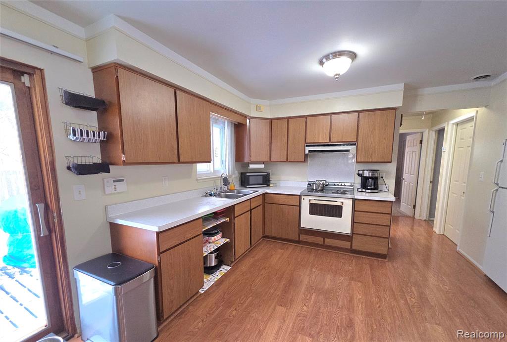 22341 Bell Road, New Boston, MI 48164 — Photo 19
