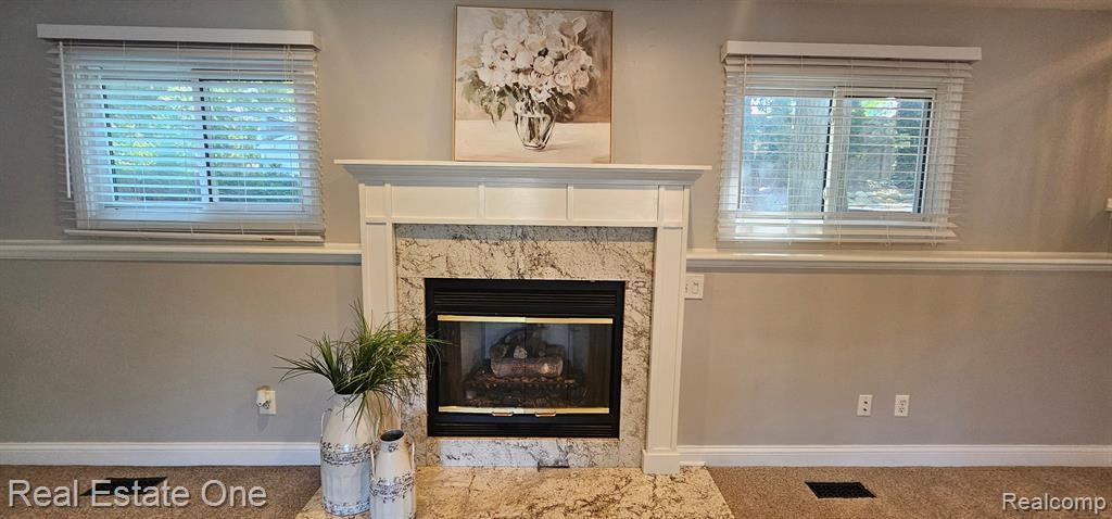 961 Abbey Lane, Milford, MI 48381 — Photo 23