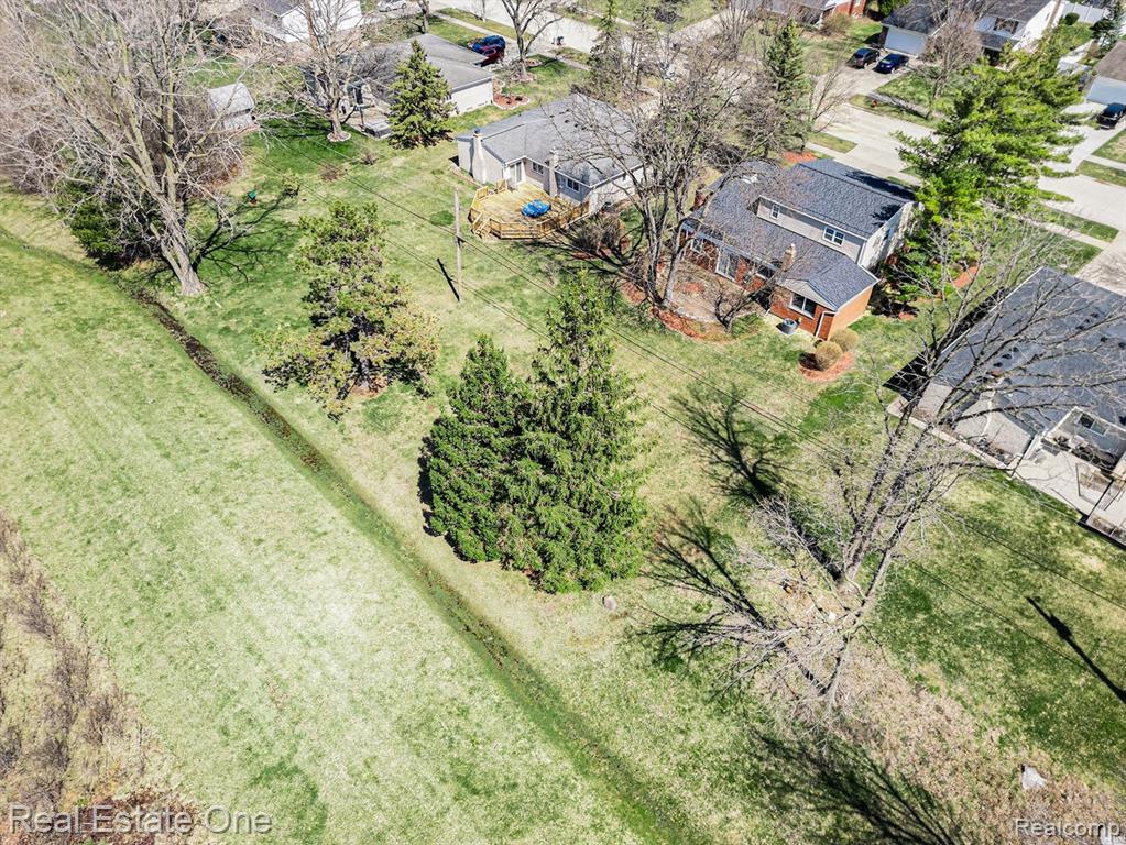 5303 Church Hill Drive, Troy, MI 48085 — Photo 34