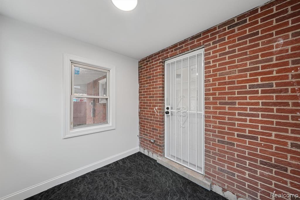 16891 Avon Avenue, Detroit, MI 48219 — Photo 11