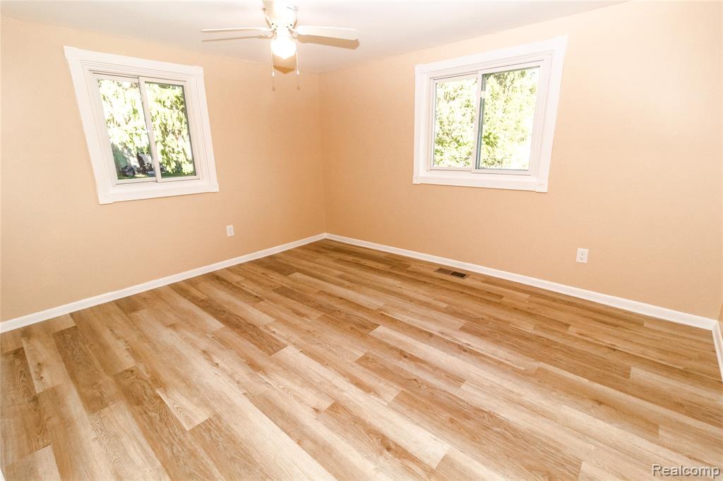 6208 Marathon Road, Otter Lake, MI 48464 — Photo 17