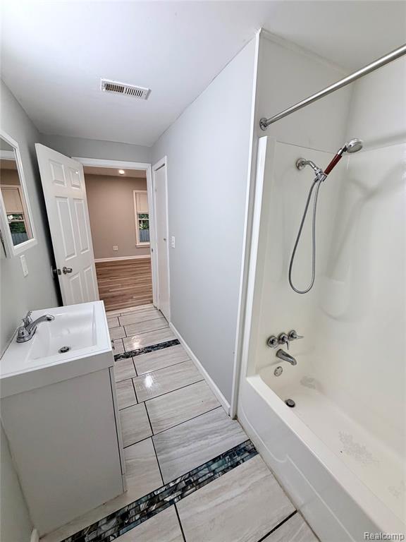 8661 Dodge Avenue, Warren, MI 48089 — Photo 8