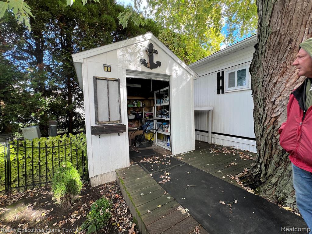 5767 Main Street, Lexington, MI 48450 — Photo 5