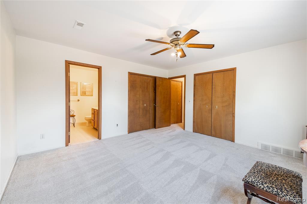 8597 Mathias Drive, 43, Grosse Ile, MI 48138 — Photo 16