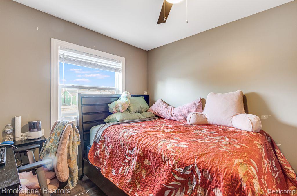 406 5TH Street, Fenton, MI 48430 — Photo 24