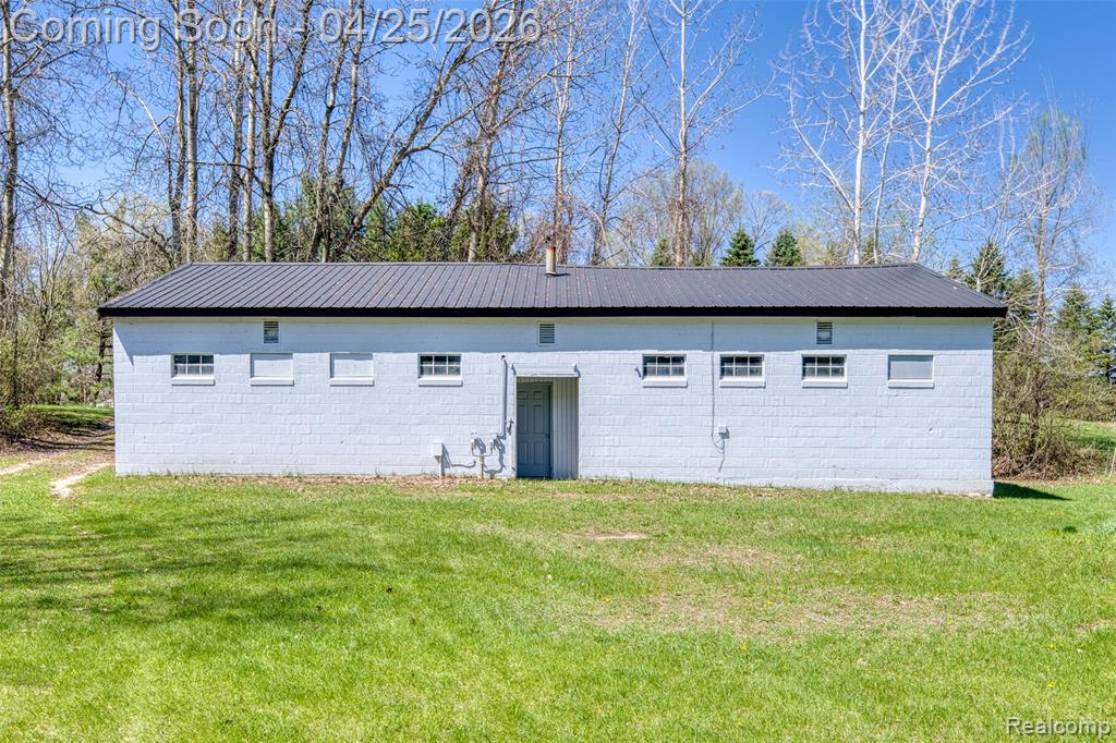 2218 Wixom Road, Commerce Twp, MI 48382 — Photo 73