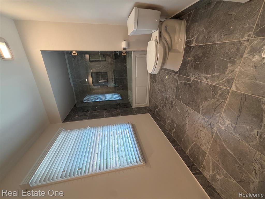 46310 Lafonde Court, Plymouth, MI 48170 — Photo 33