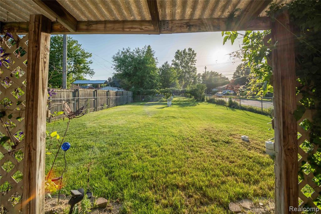 4402 Vassar Street, Dearborn Heights, MI 48125 — Photo 22