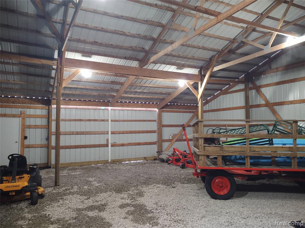 6143 Broadbridge Road, Cottrellville, MI — Photo 37