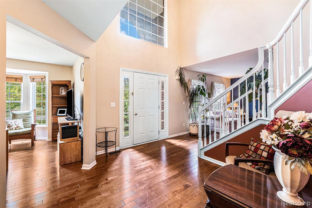 8488 Grand View Drive, Grand Blanc, MI 48439 — Photo 4