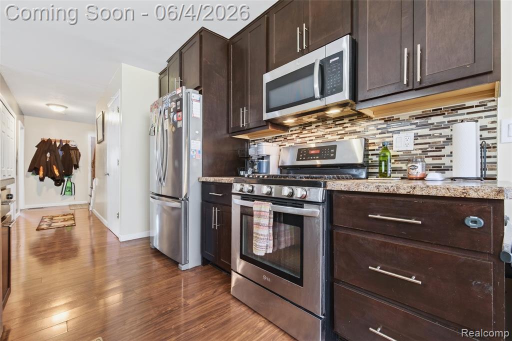 15930 Cumberland Street, Riverview, MI 48193 — Photo 10