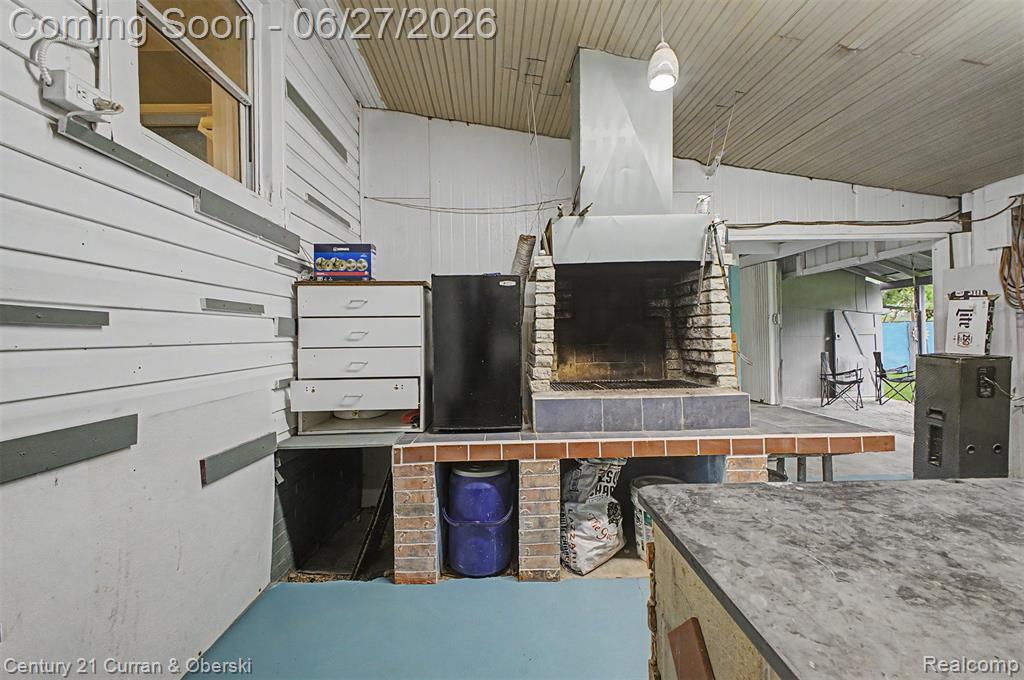 5687 Woodrow Street, Detroit, MI 48210 — Photo 29