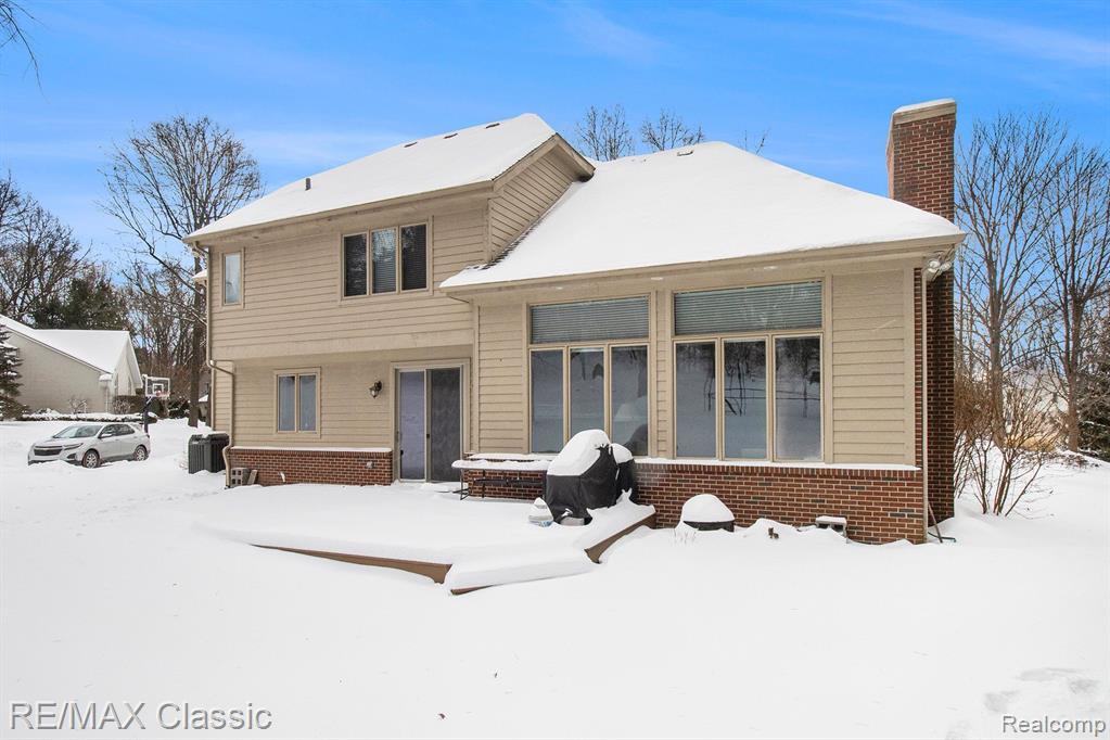 1073 WINDING WAY Court, Milford, MI 48381 — Photo 38
