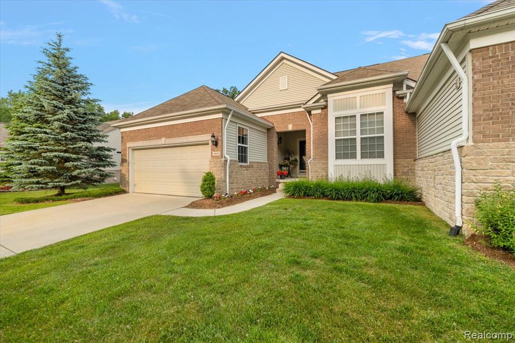 49676 Broadacre Drive, 63, Macomb, MI 48042 — Photo 3