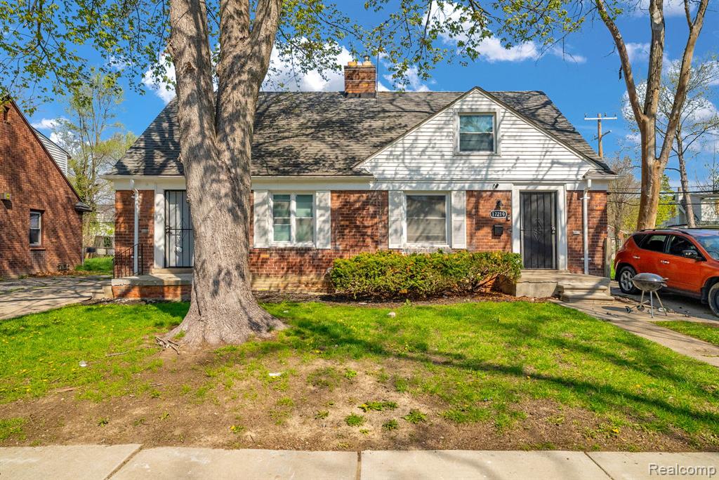 17215 and 17219 Sioux Street, Detroit, MI 48224 — Photo 2